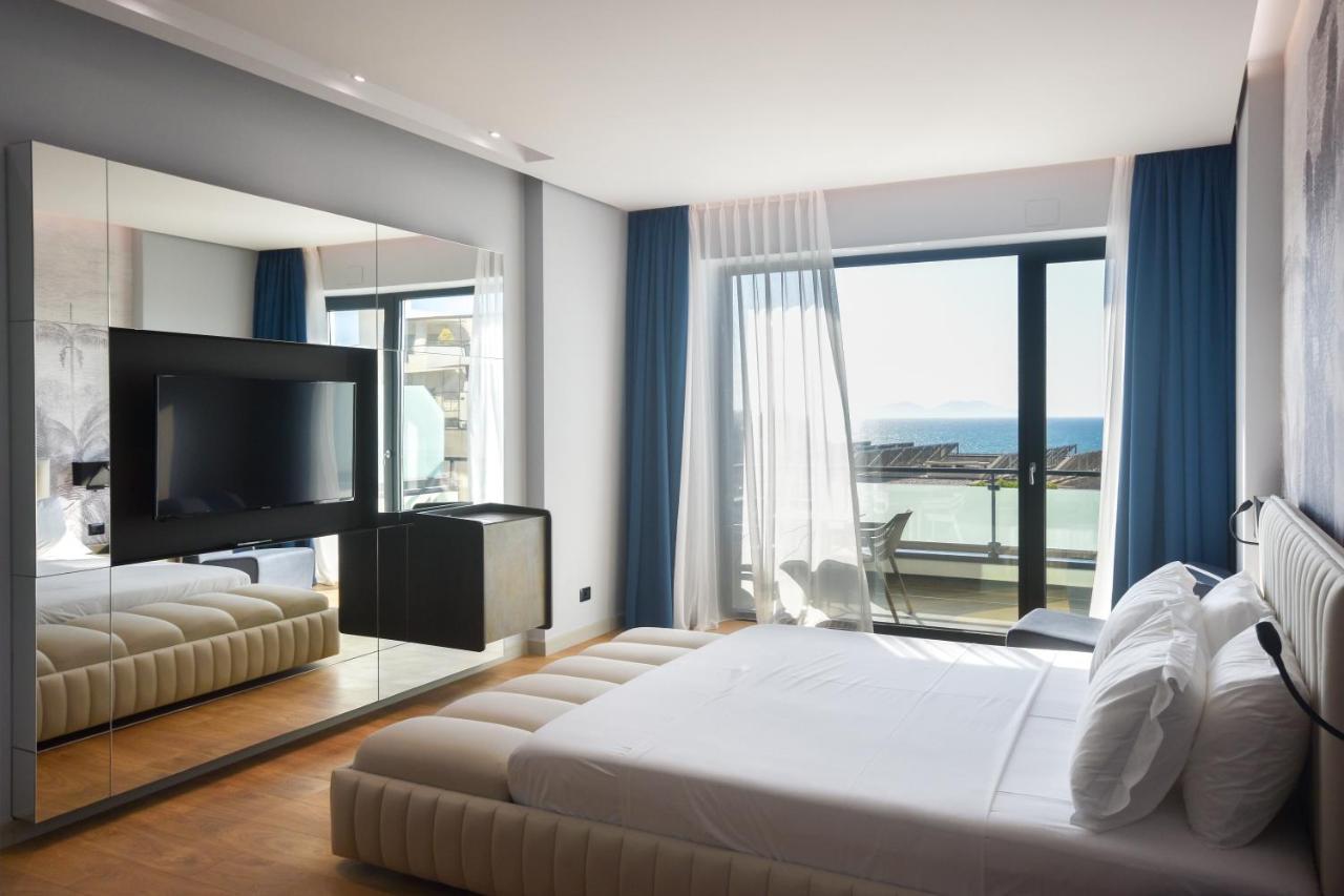 Flamingo Beach Hotel & Spa Vlore Exterior photo